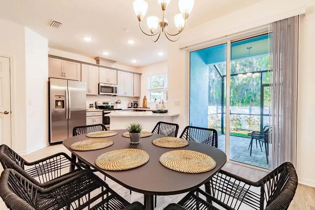Sienna Retreat - Your Dream Getaway In Sarasota Villa