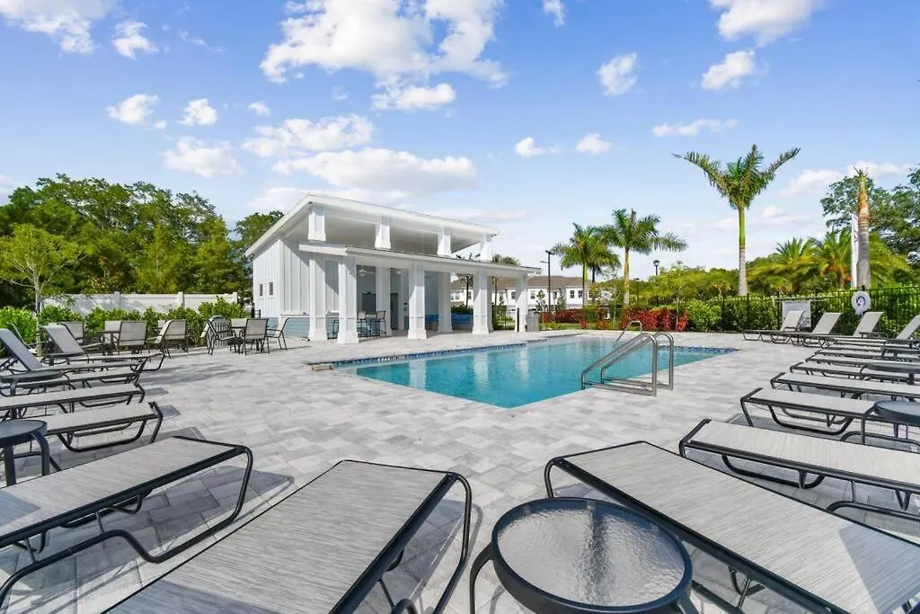 Sienna Retreat - Your Dream Getaway In Sarasota Villa