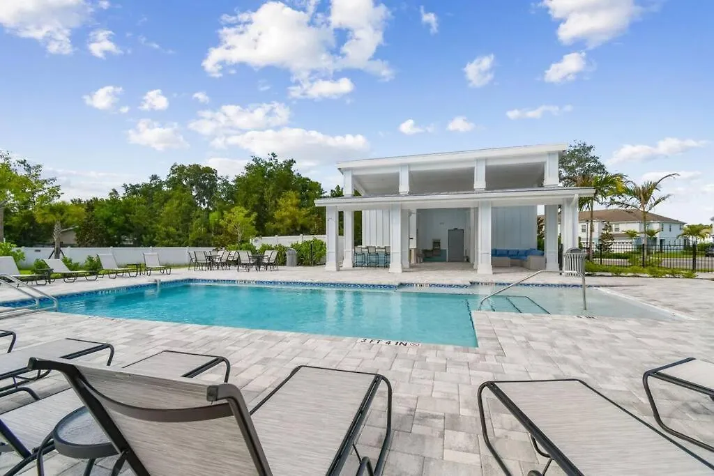 Sienna Retreat - Your Dream Getaway In Sarasota Villa